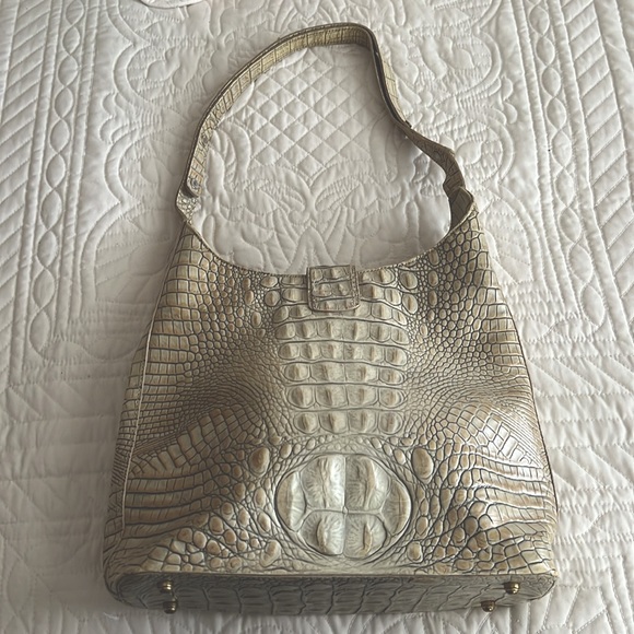 Handbag - Picture 2 of 5